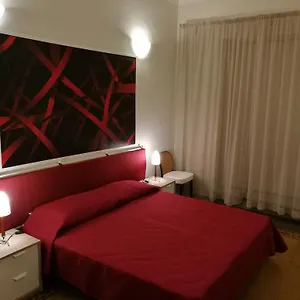 Ursino , Aeroporto di Catania Fontana Rossa Italia